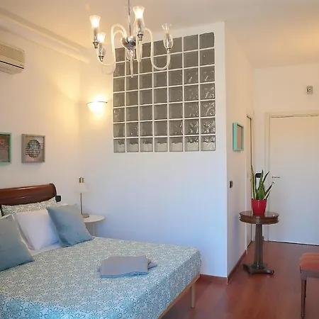Guest house Savoia International_lt_bari Stazione Bari